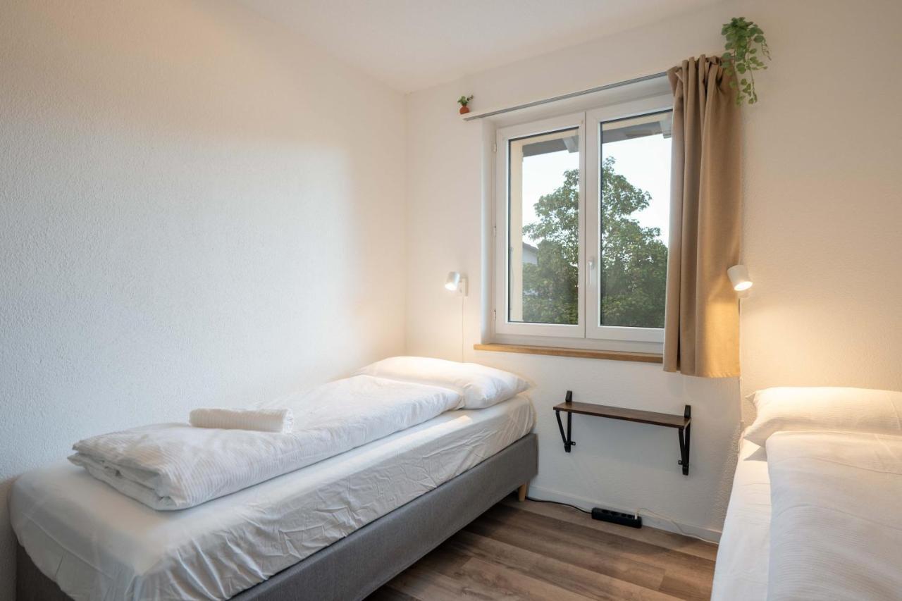 Moderne Wohnung Mit Parkplatz - Top Floor Ostermundigen Buitenkant foto