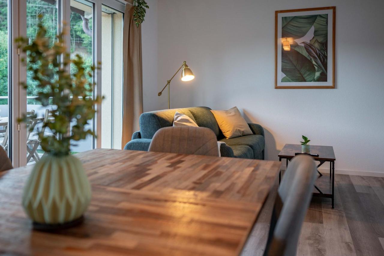Moderne Wohnung Mit Parkplatz - Top Floor Ostermundigen Buitenkant foto